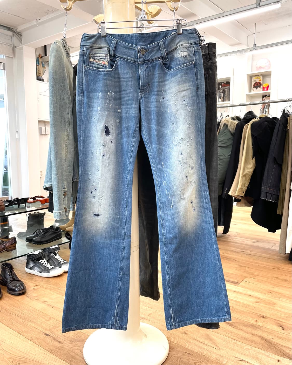 [30] 디젤 패치워크 플레어 데님 팬츠 상품이미지4