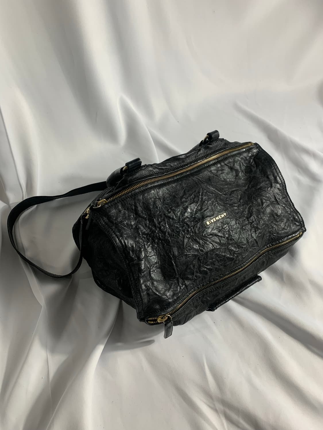 Givenchy Pandora Leather Shoulder bag 상품이미지1