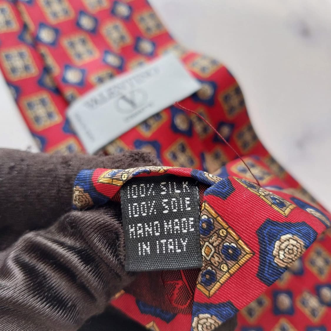 발렌티노 실크 기하 메달리온 패턴 넥타이 9.5cm A+등급 K1756
 상품이미지10