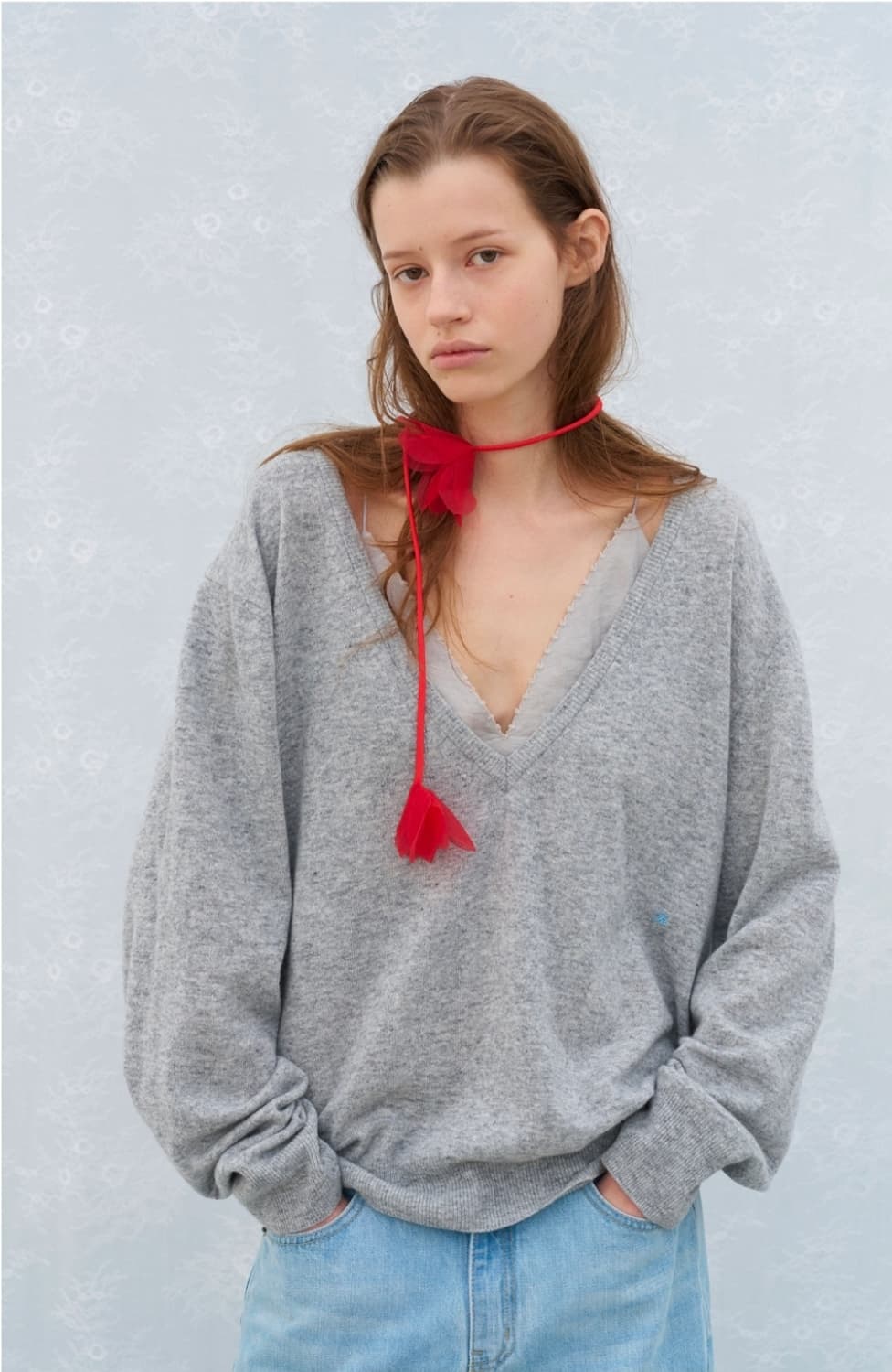 포에토 니트 Serena deep v-neck knit 상품이미지1