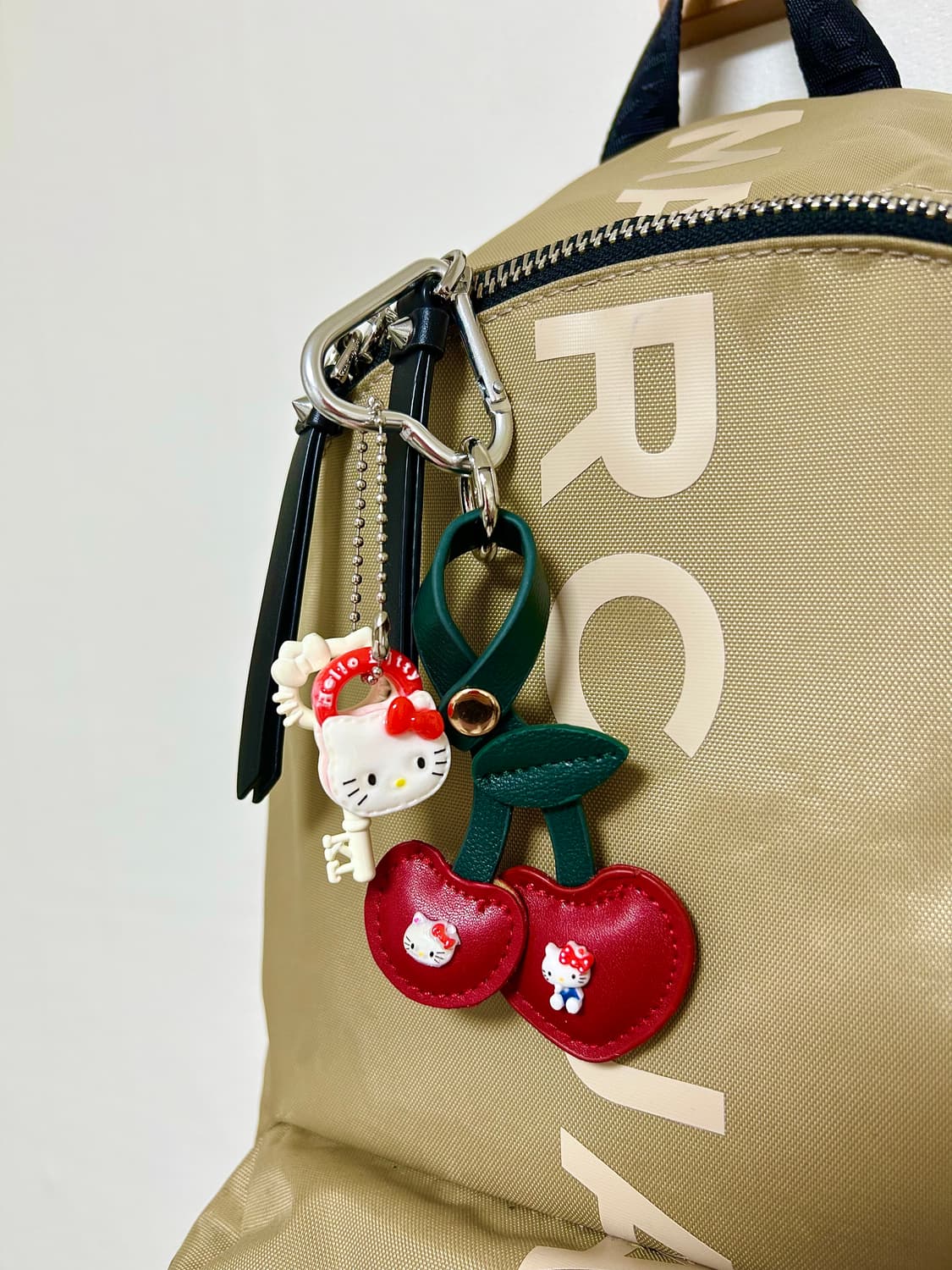 ❤️미니 키티 체리 커스텀키링 상품이미지3