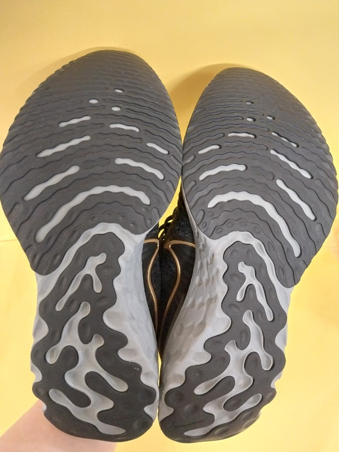 남성 나이키 리액트 인피니티 런 플라이니트 2  운동화 (265) 상품이미지8