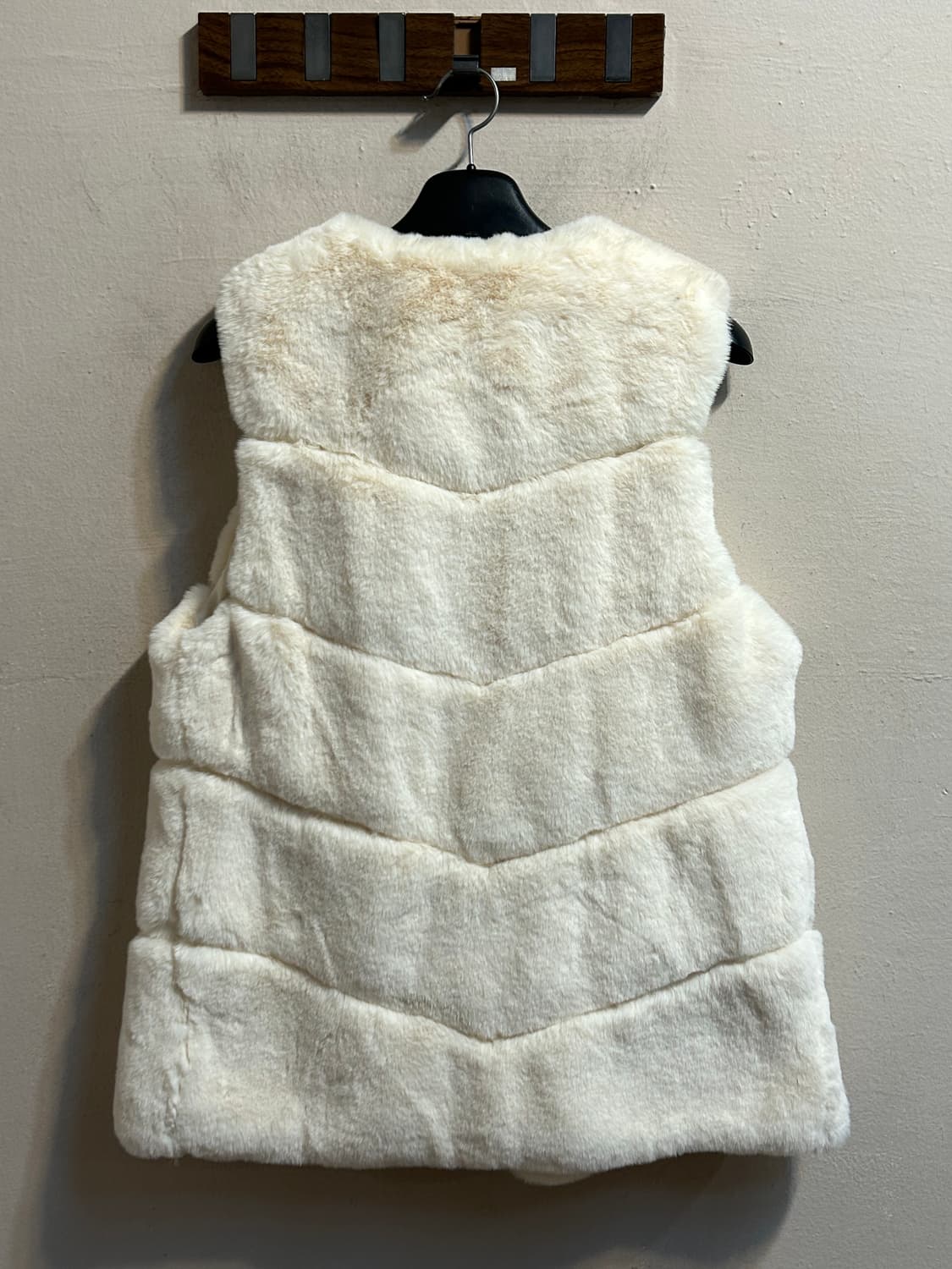 유즈드 페이크 퍼 베스트 상품이미지4