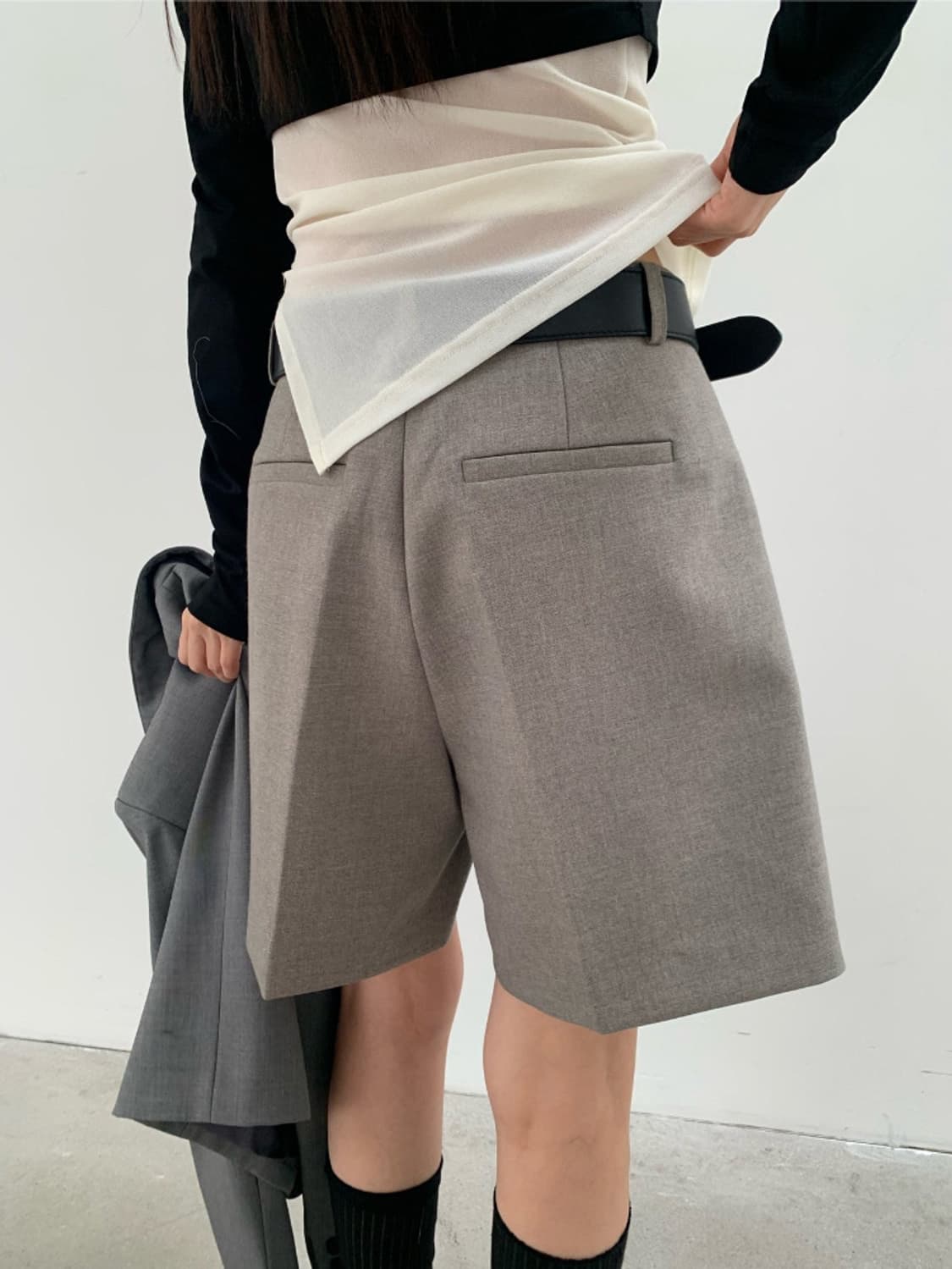 브리드 버뮤다팬츠 베이지/블랙 상품이미지3