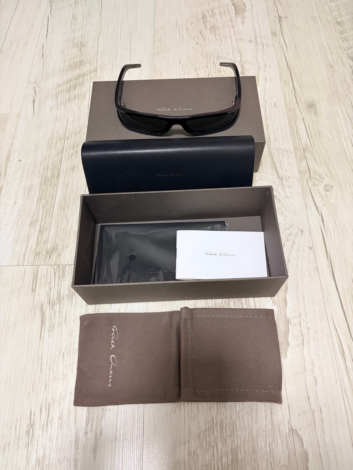 [os] 릭오웬스 포그 선글라스 블랙컬러 상품이미지6