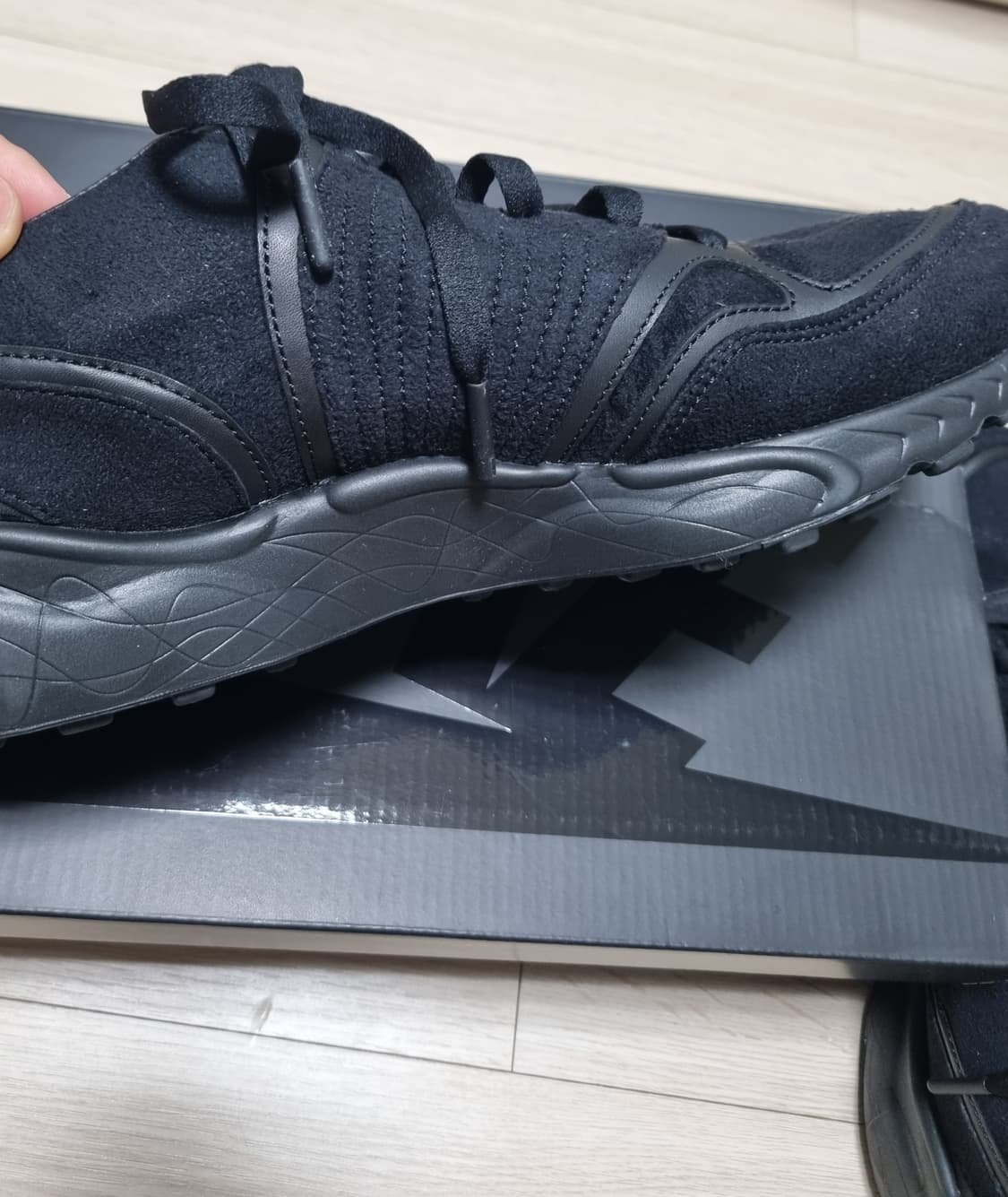 꼼데가르송 블랙 나이키 에어줌탈라리아SP US9.5 상품이미지2