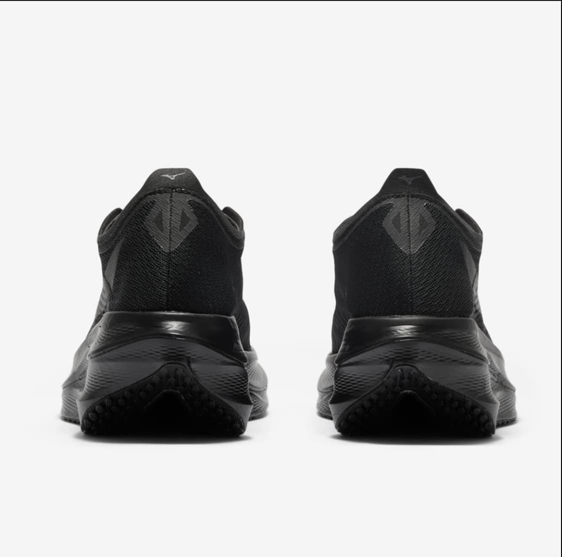 (36.5,37) 꼼데가르송x미즈노 웨이브 리벨리온 블랙 상품이미지3