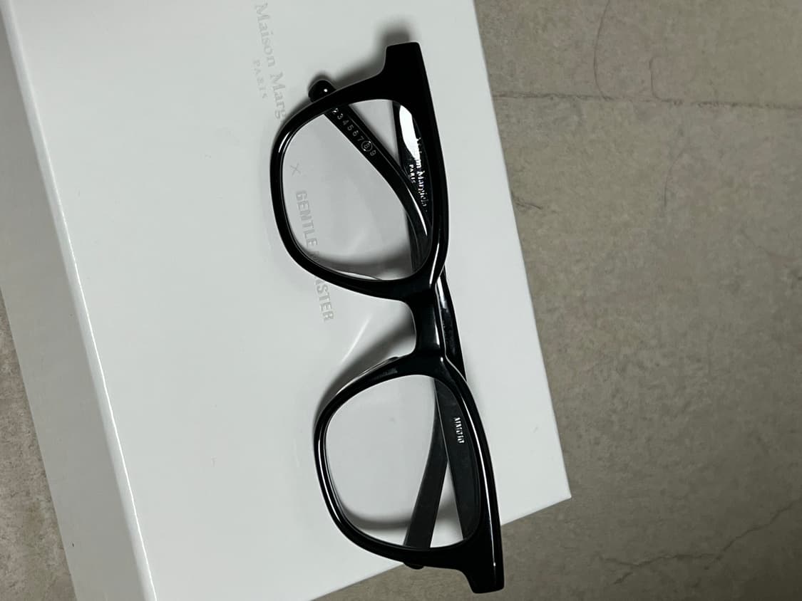 젠틀몬스터 마르지엘라 mm010 블랙 상품이미지7