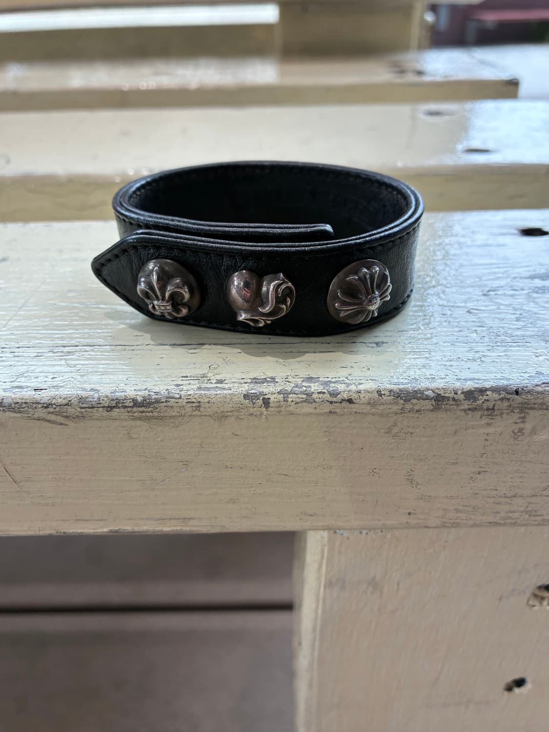 크롬하츠 3버튼 레더 팔찌 상품이미지2