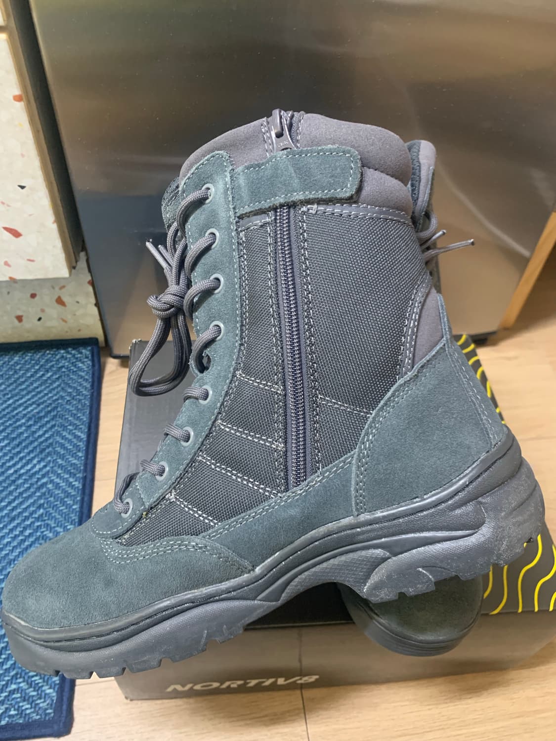 전술워커 등산 트레킹화 새상품 270 판매 합니다 상품이미지5