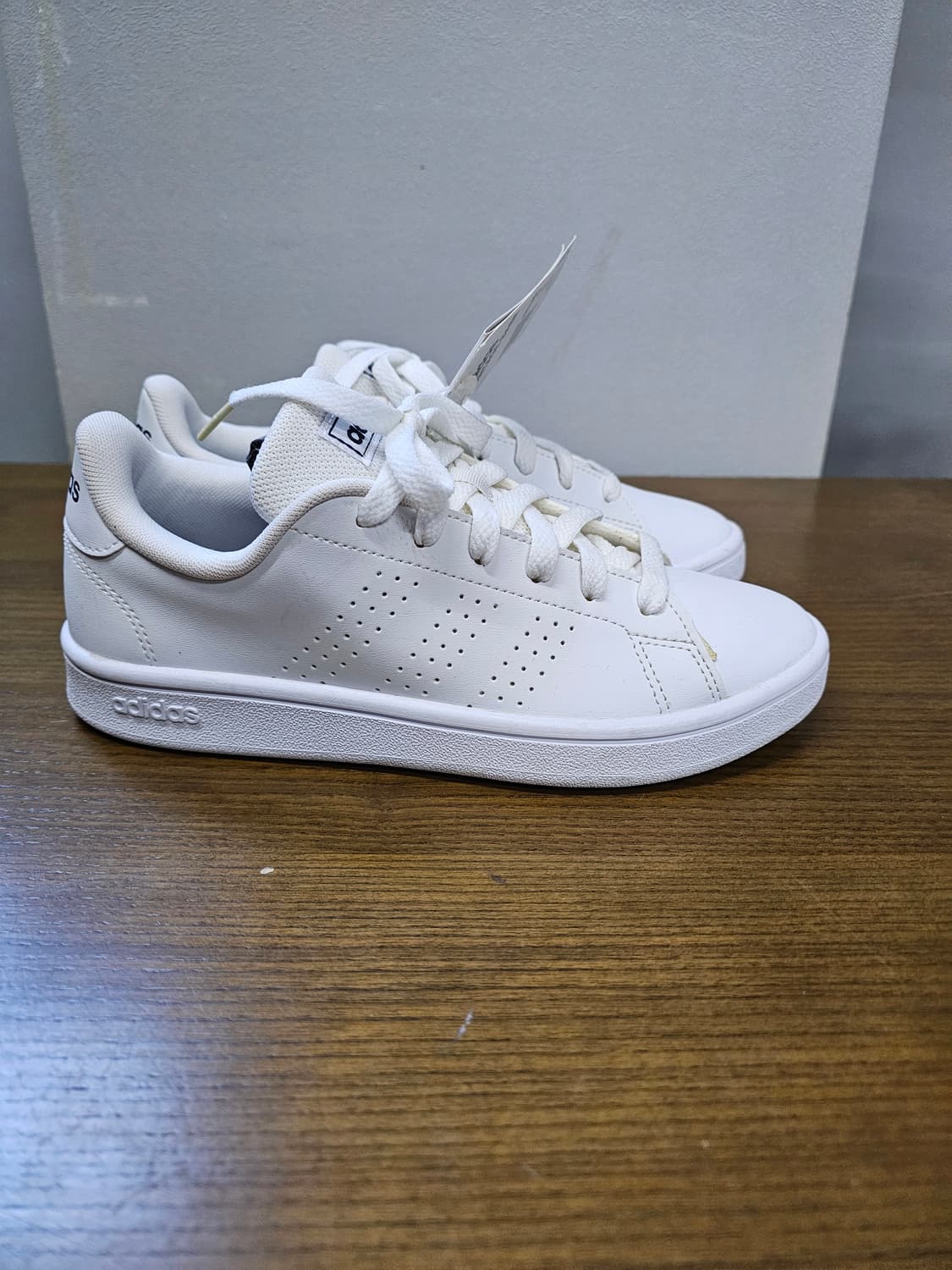 아디다스 어드벤티지 스니커즈 새제품 상품이미지2