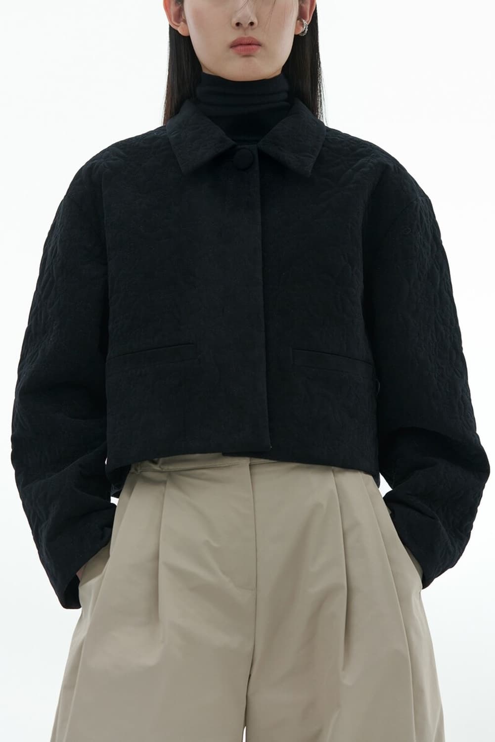아모멘토 FLOWER QUILTED VELVET JACKET 상품이미지4