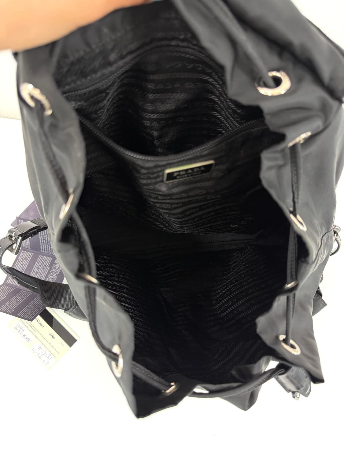 프라다 나일론 백팩 미디움 상품이미지4