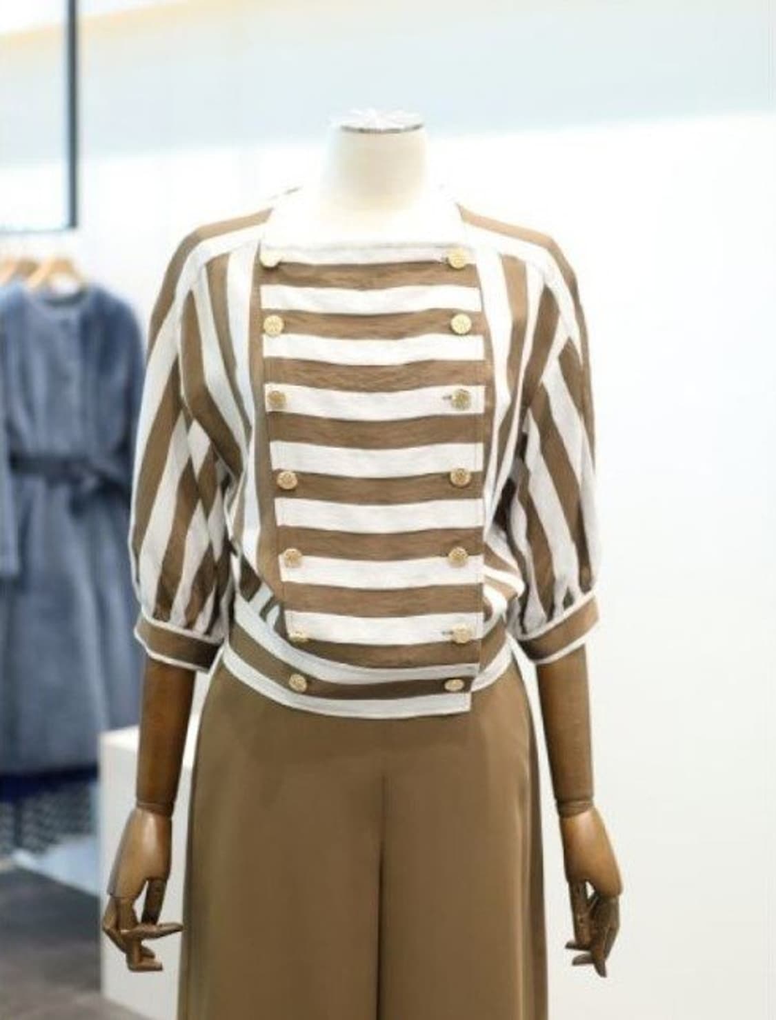 모조에스핀 2022 더블버튼 스트라이프 루즈핏 자켓 55사이즈 상품이미지1