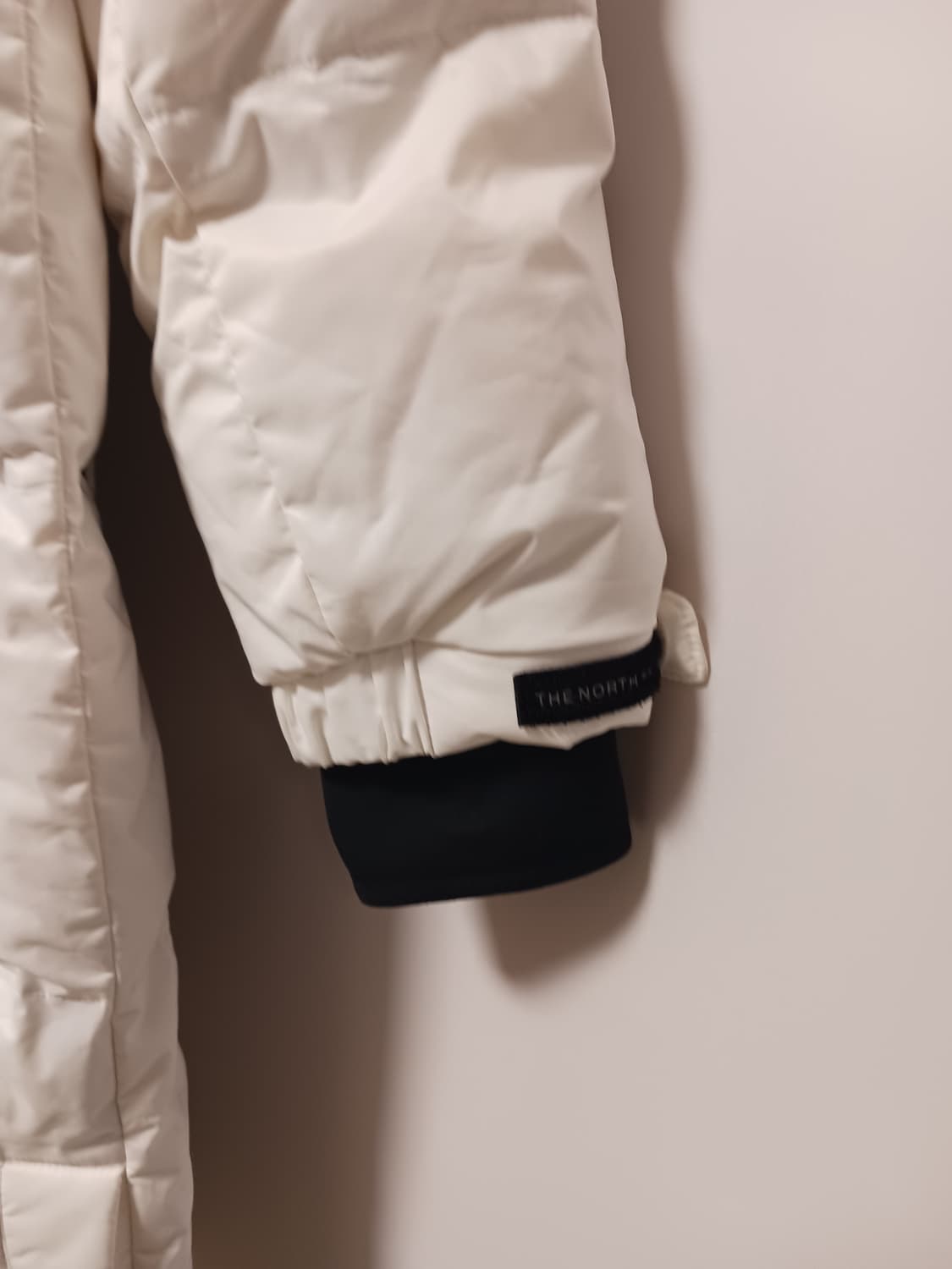 노스페이스 노스페이스 화이트 롱패딩 상품이미지8