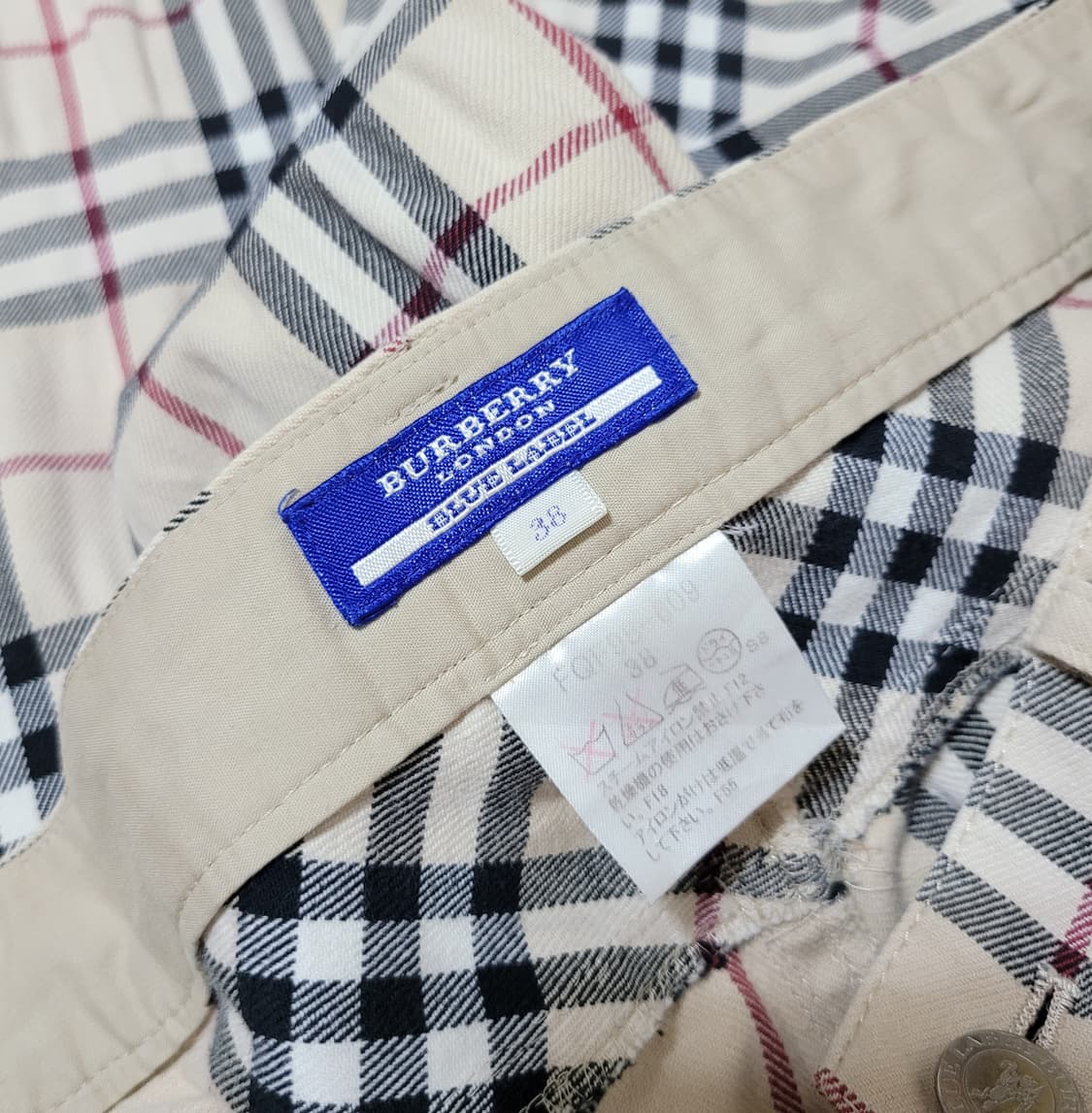 버버리 노바체크 부츠컷 팬츠 상품이미지3