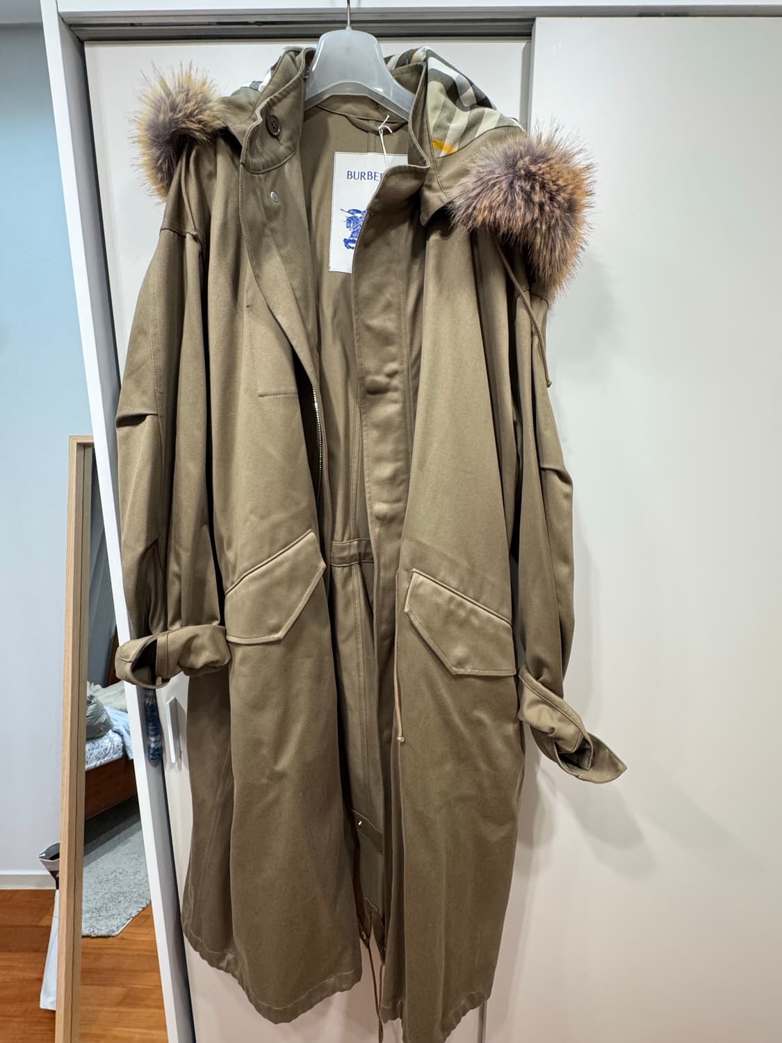 버버리 퍼 코튼 파카 상품이미지3