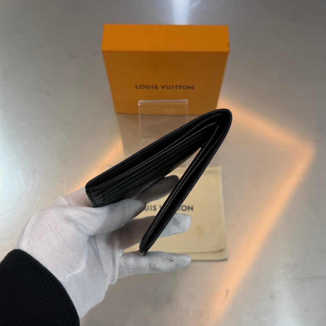 [리오브전포점] 루이비통 슬렌더 월렛 모노그램 이클립스 반지갑 상품이미지3