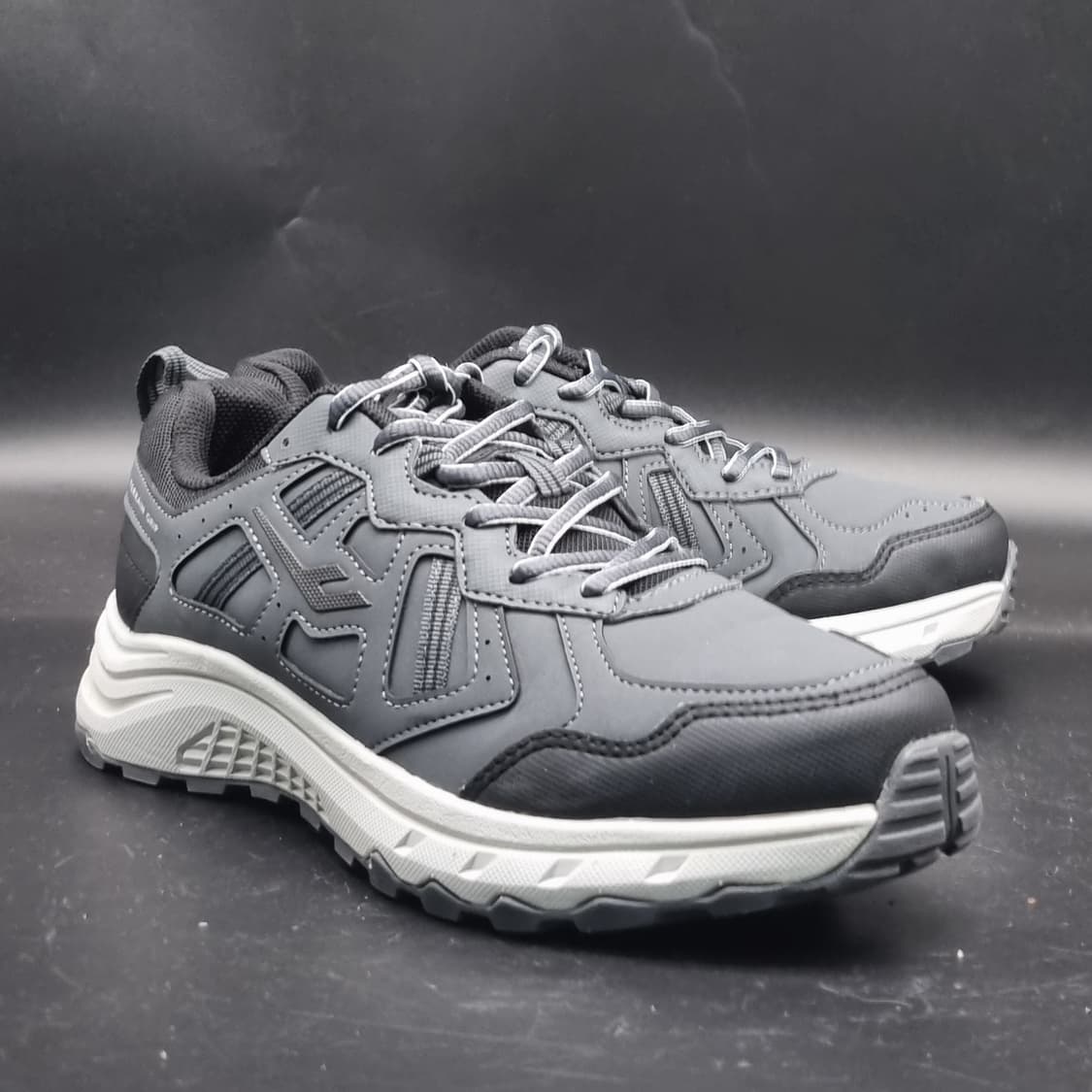 프로스펙스 미끄럼방지 트레킹화260 상품이미지1