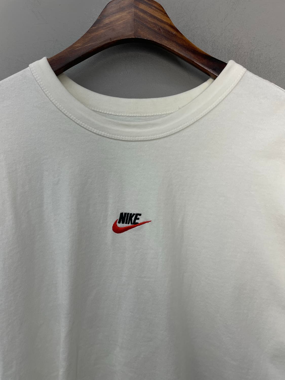 나이키 프리미엄 에센셜 반팔 H2552 상품이미지3