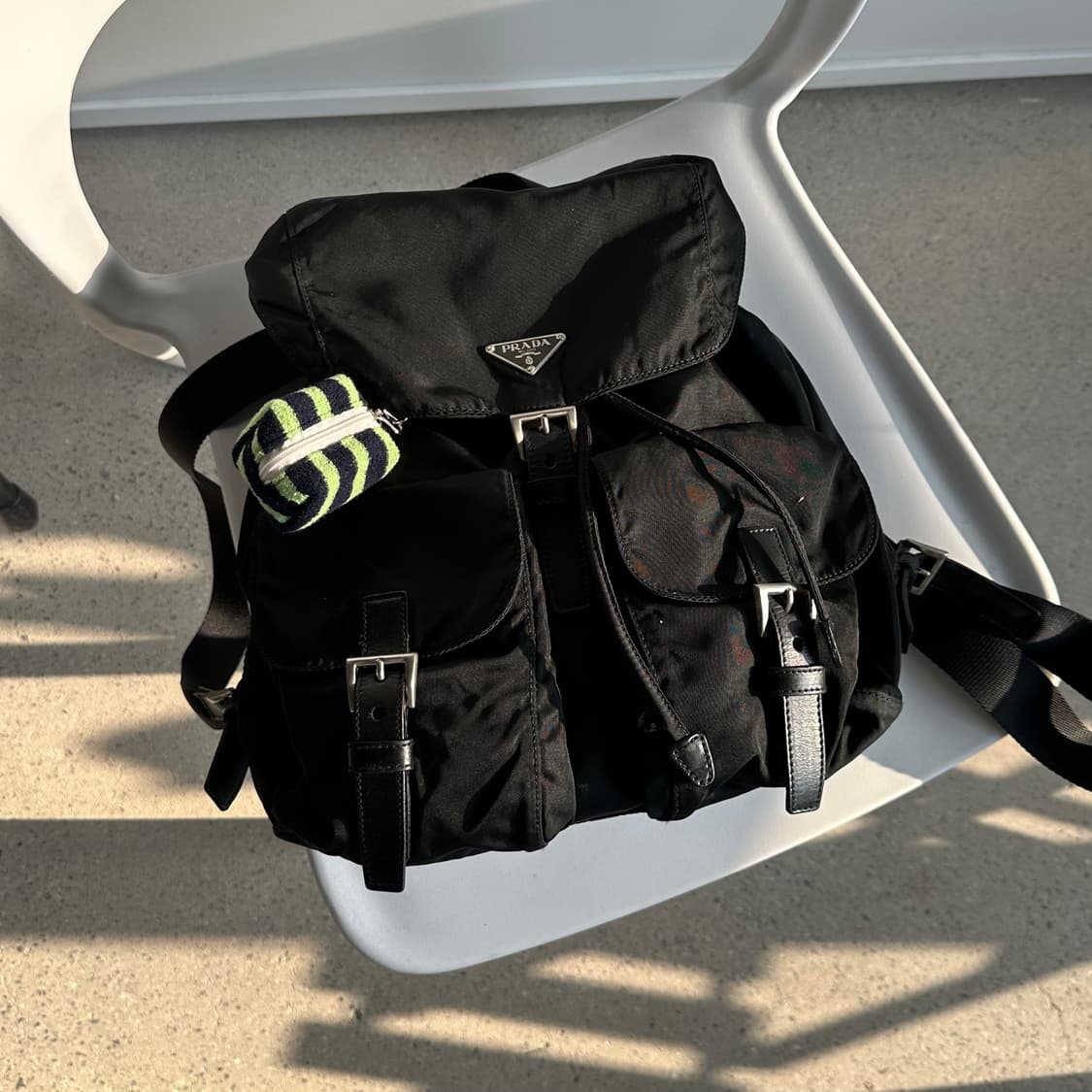 프라다 포코노 나일론 백팩 블랙 정품 상품이미지10