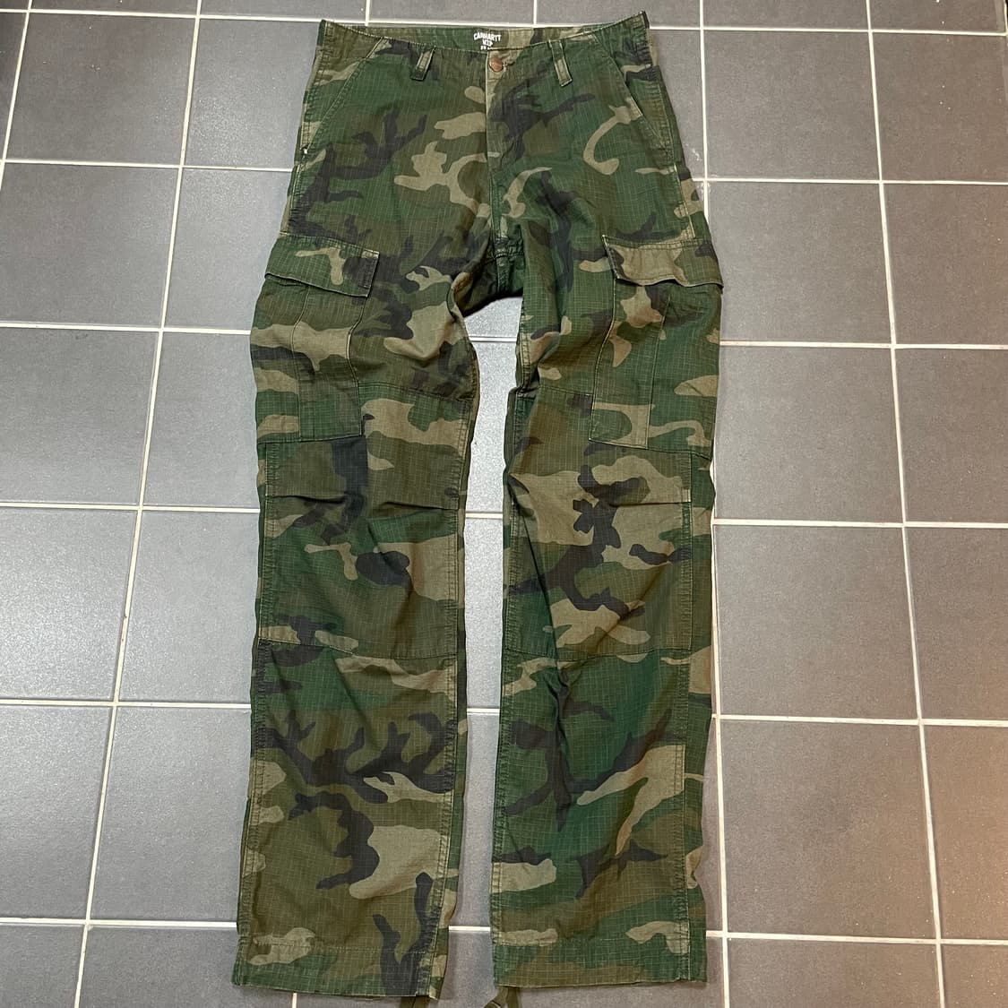 Carhartt camo pants 상품이미지2