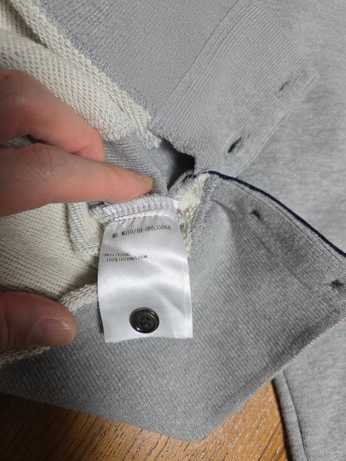 톰브라운 그레이 사선 스웻셔츠 상품이미지4