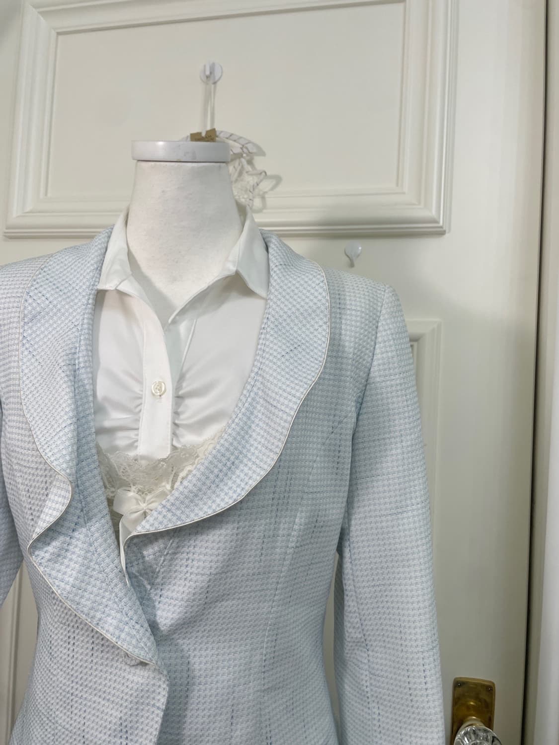 ice blue tweed ruffle spring jacket 상품이미지7