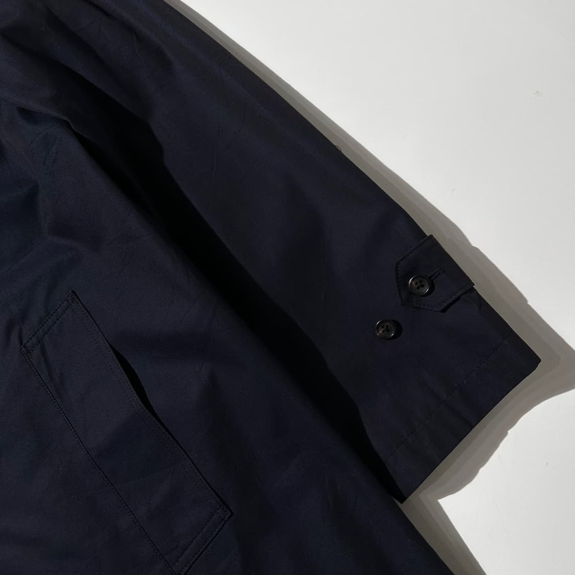 마가렛 호웰 싱글 코트 네이비 상품이미지4