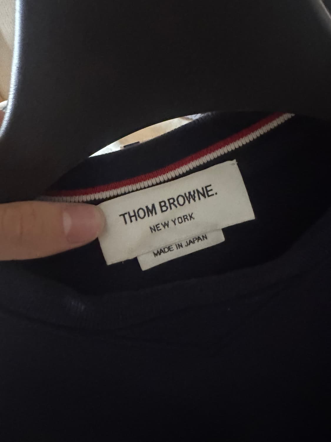 톰브라운 2사이즈 맨투맨 상품이미지2