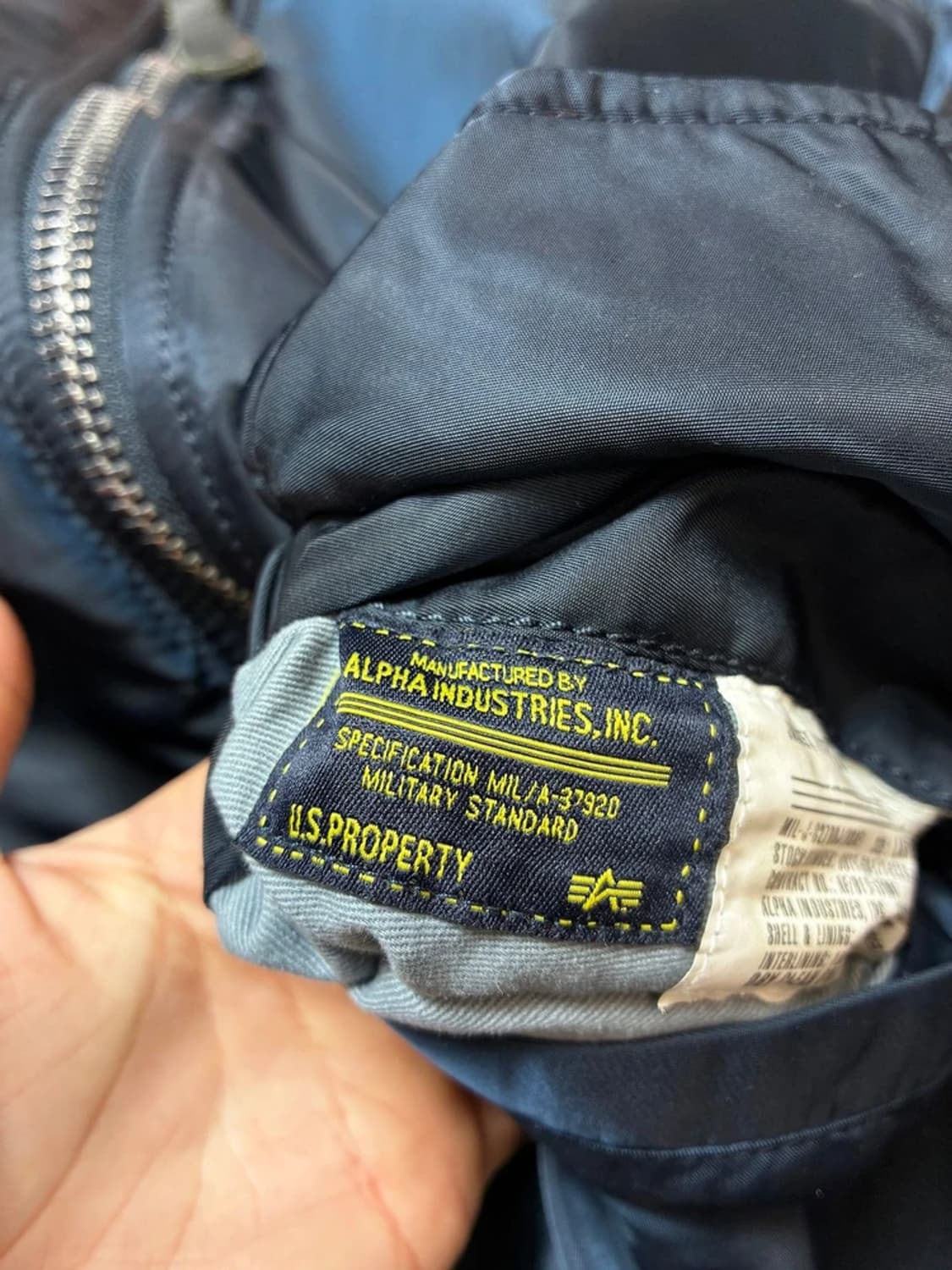 알파인더스트리Alpha Industries MA-1플라이트재킷PN8814 상품이미지8