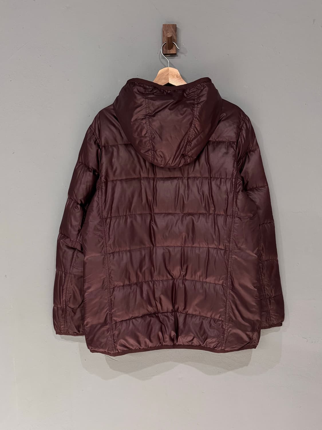아디다스 버건디 라이트 후드 푸퍼자켓  상품이미지3