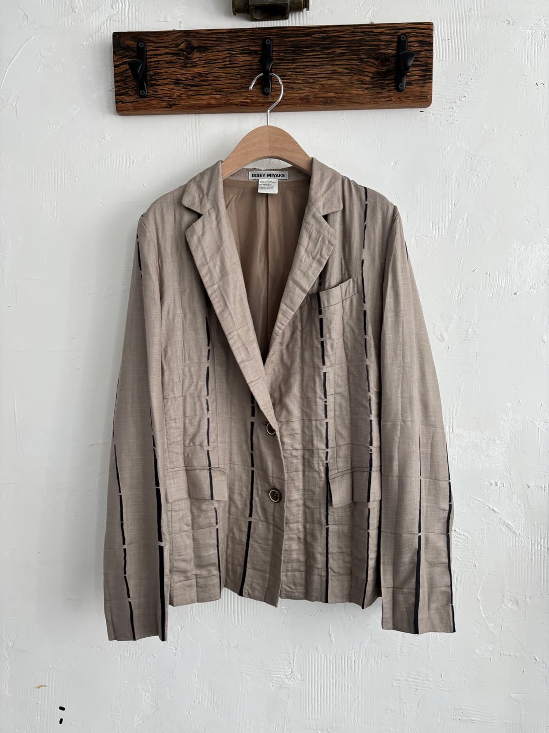 Issey Miyake 이세이 미야케 베이지 라인 블레이저 상품이미지5