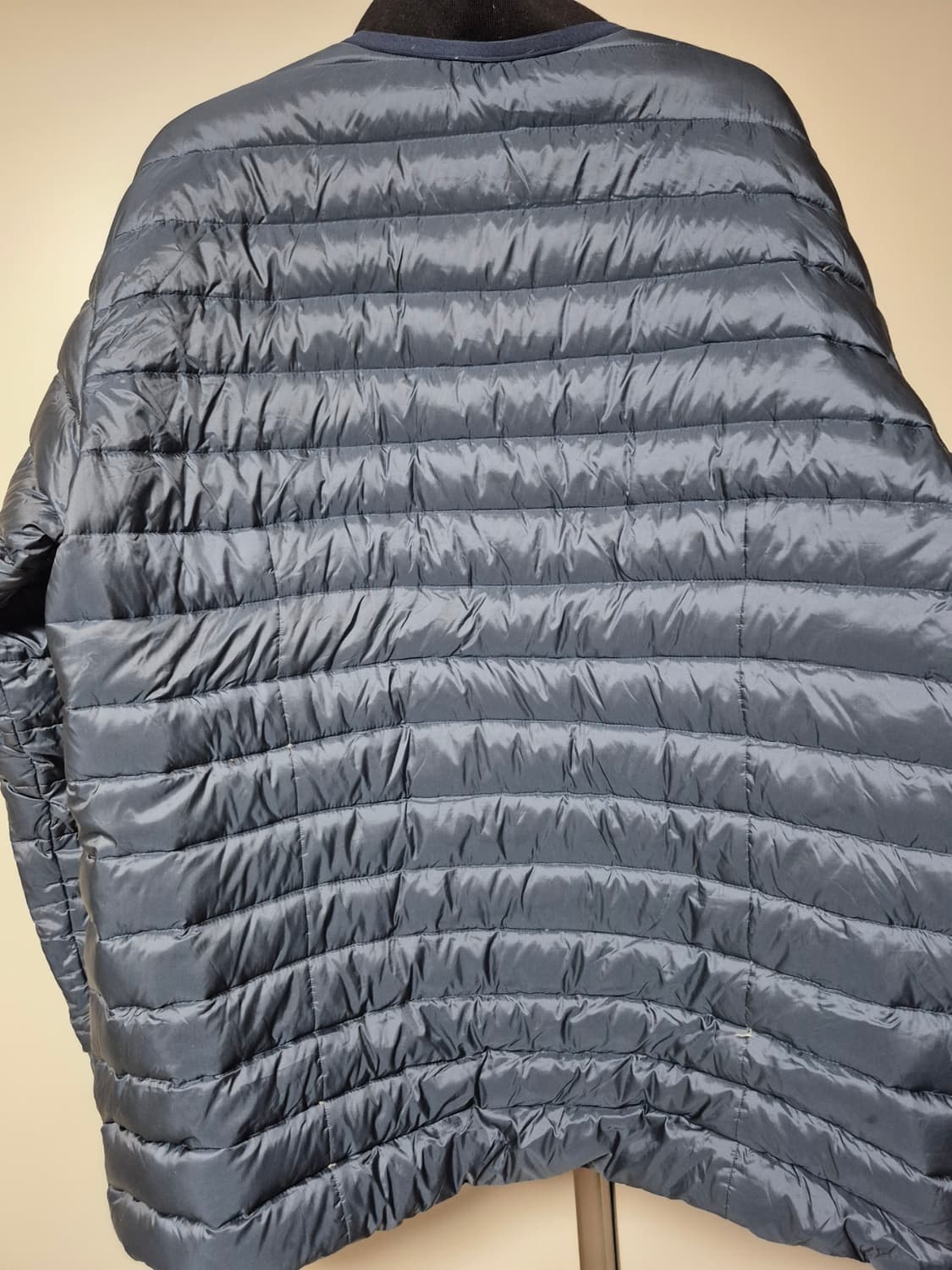 블랙야크 정품 구스 경량 패딩 110사이즈 판매합니다 상품이미지3