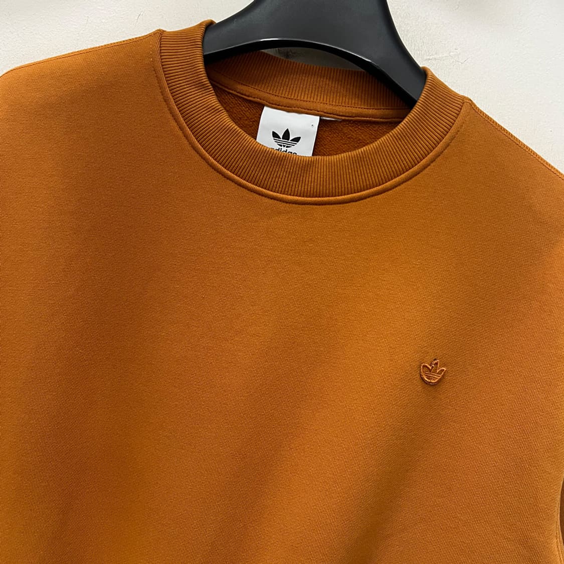아디다스 컨템포 머스타드 크루 맨투맨 XL 상품이미지3