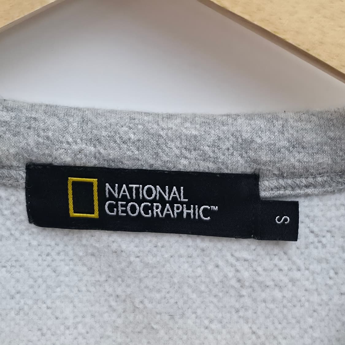 [S] 내셔널지오그래픽 맨투맨 그레이 상품이미지5