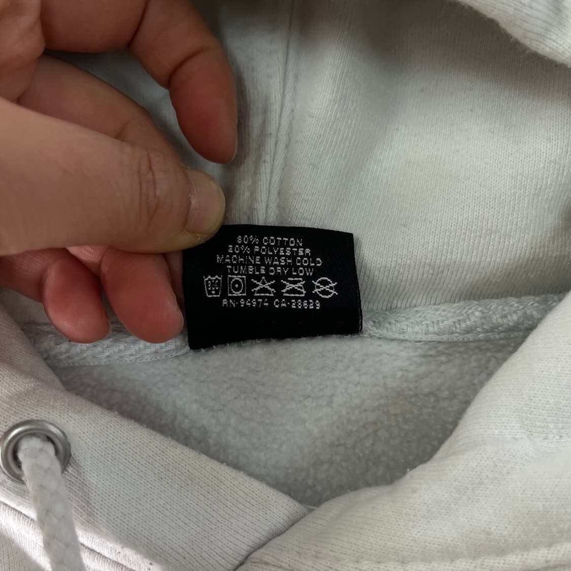 100 스투시 베이직 로고 화이트 후드티 상품이미지5