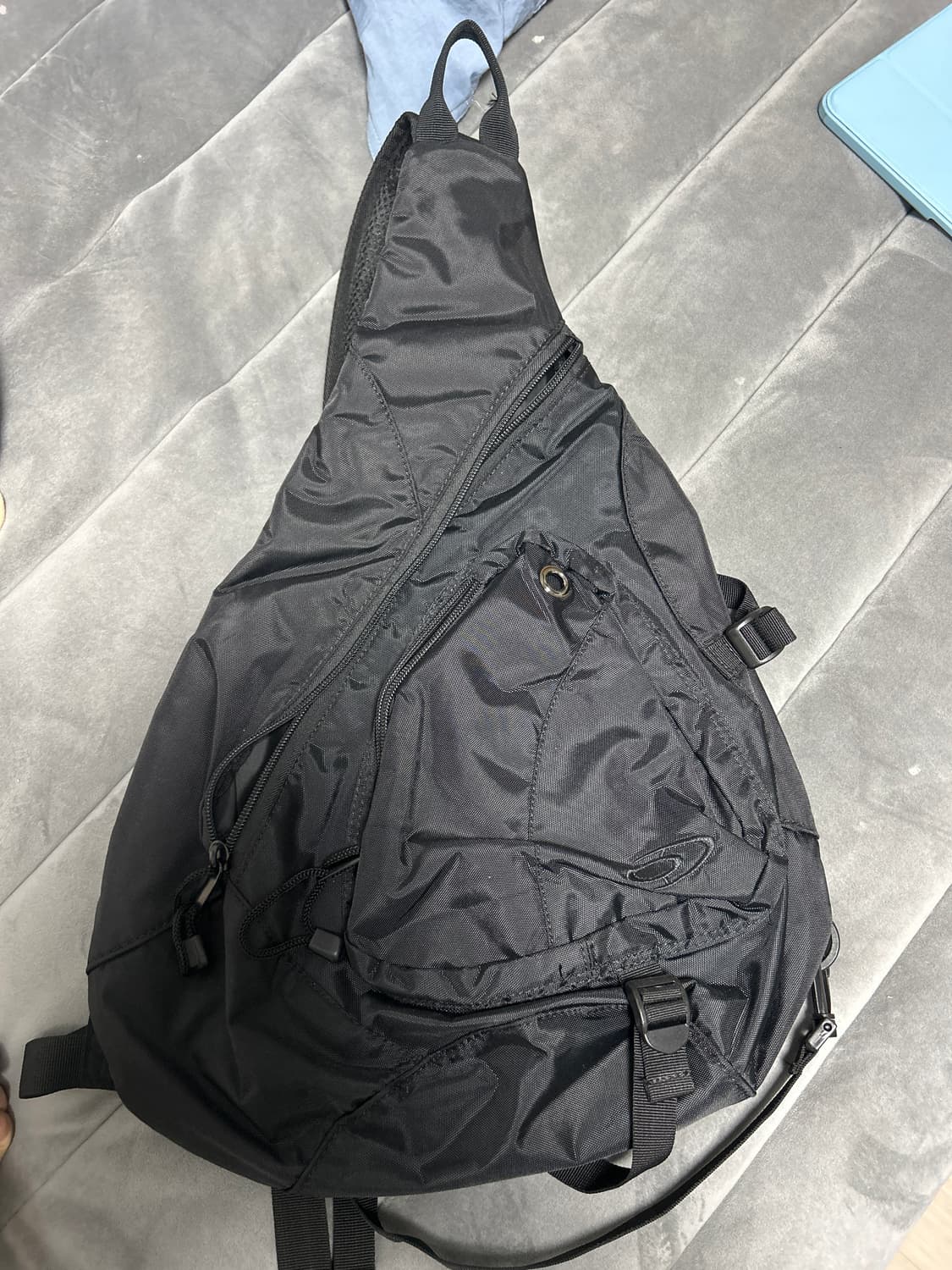 트레블 슬링백 상품이미지1