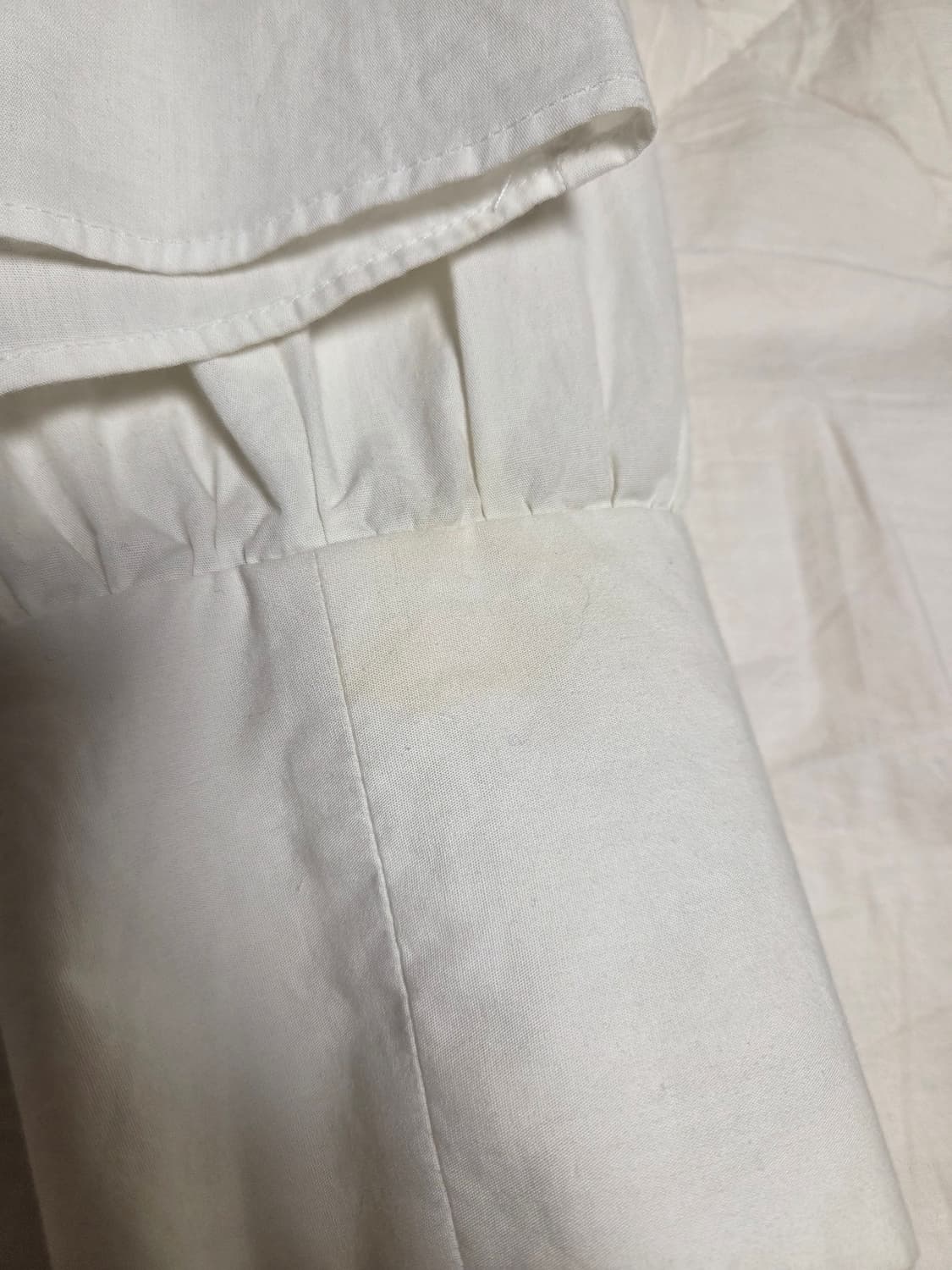 자라 오프숄더티 L 상품이미지4