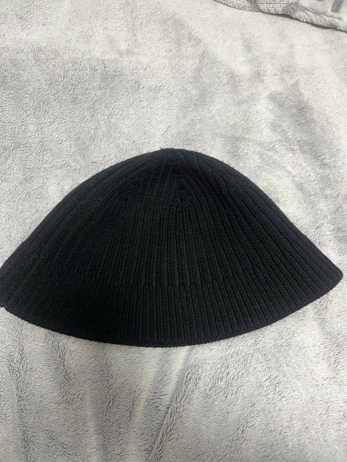 Cos 버킷햇 블랙  (M/L) 상품이미지1