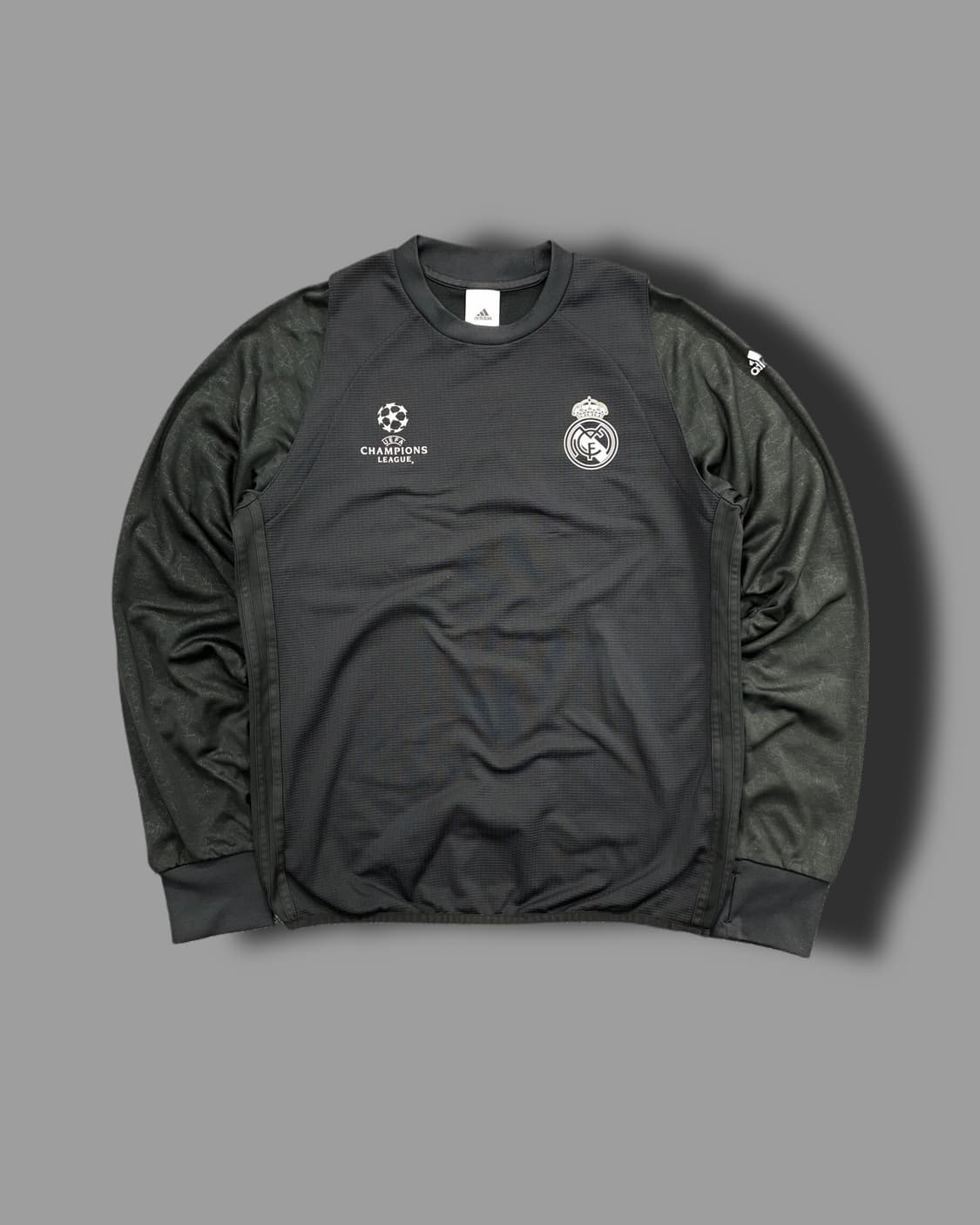 아디다스 레알 마드리드 챔피언스리그 트레이닝탑 L 상품이미지4