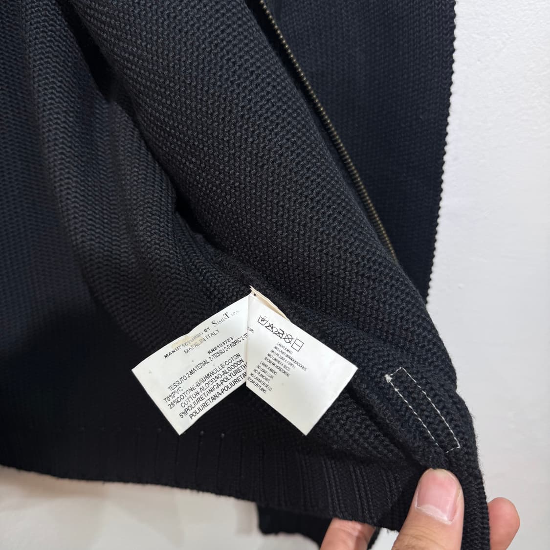 90s 엠포리오 아르마니 pvc 레더 니트 집업 상품이미지6