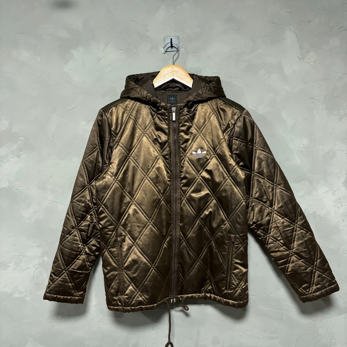 아디다스 파이어버드 경량 패딩 브라운 핑크 상품이미지1