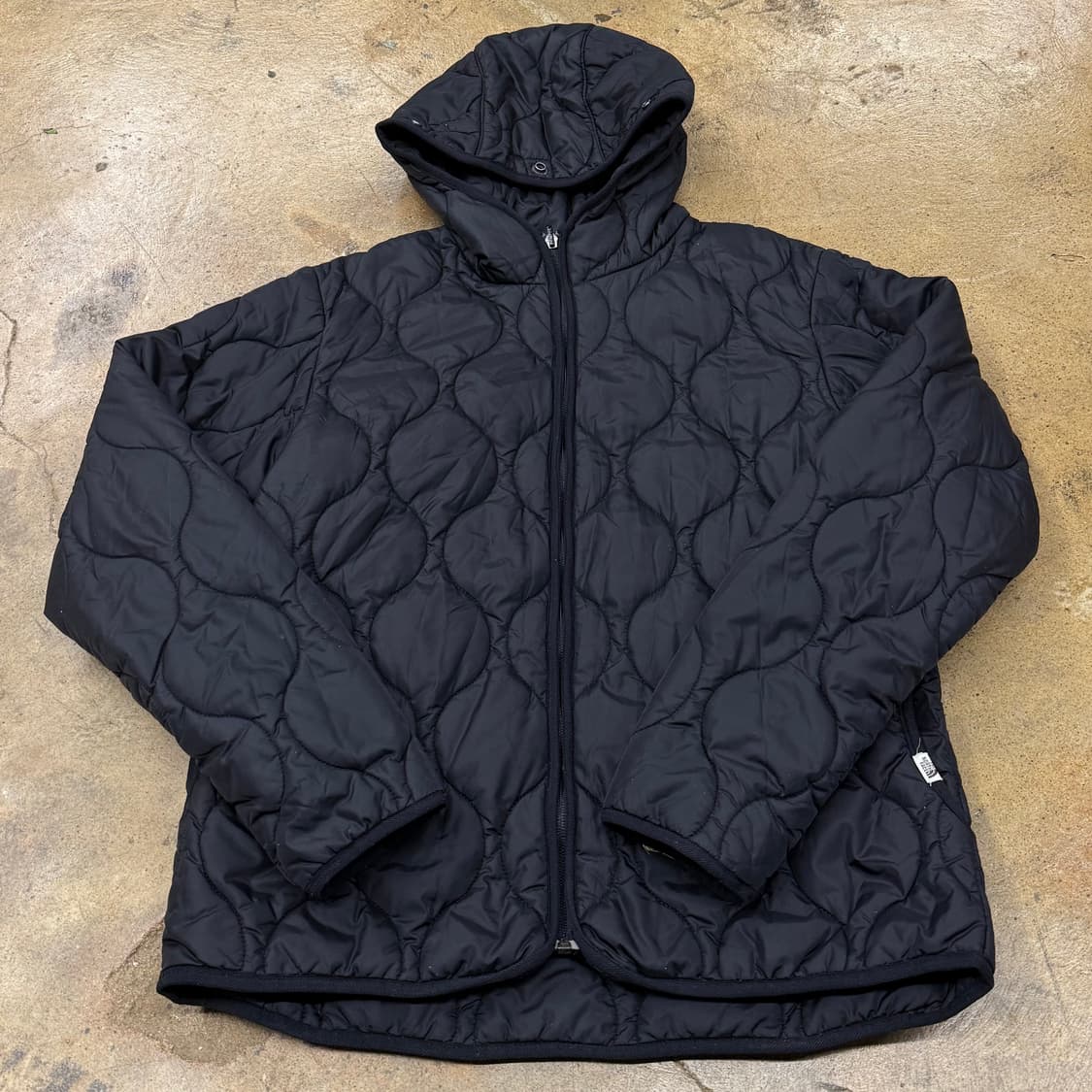 노스페이스 블랙 후드 숏패딩 상품이미지2