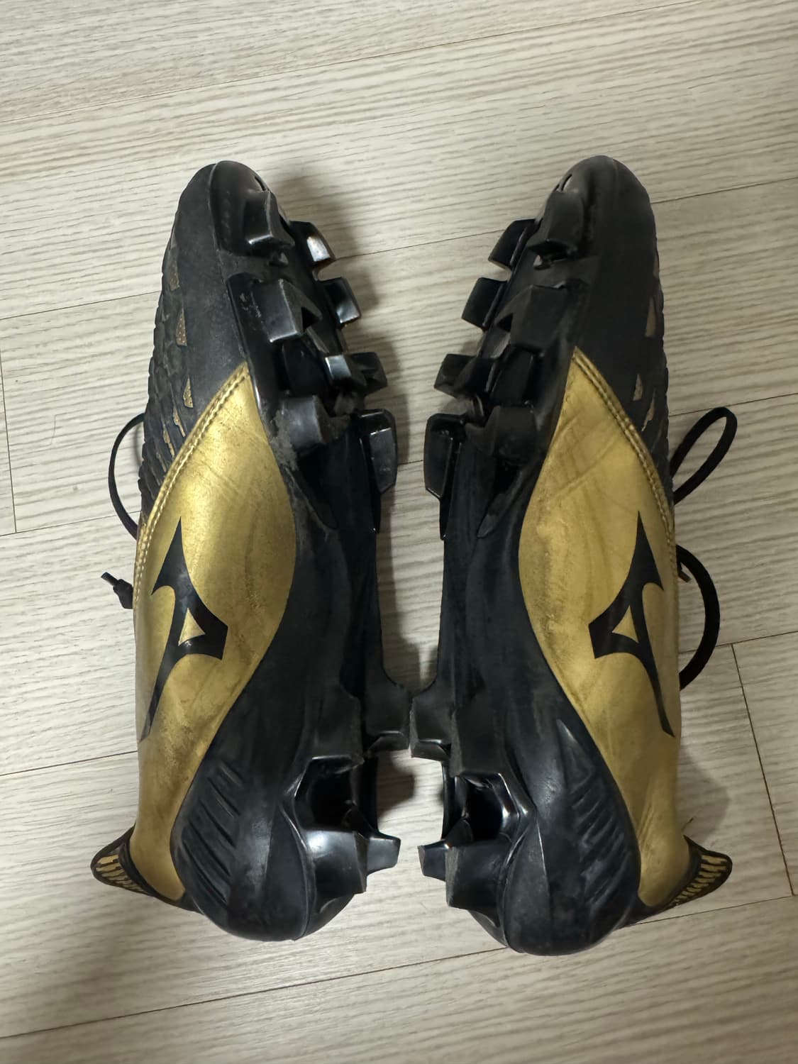 미즈노 축구화 상품이미지3