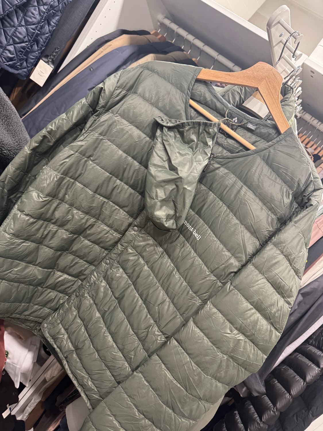 몽벨 구스다운 내비 카키 XL 상품이미지1