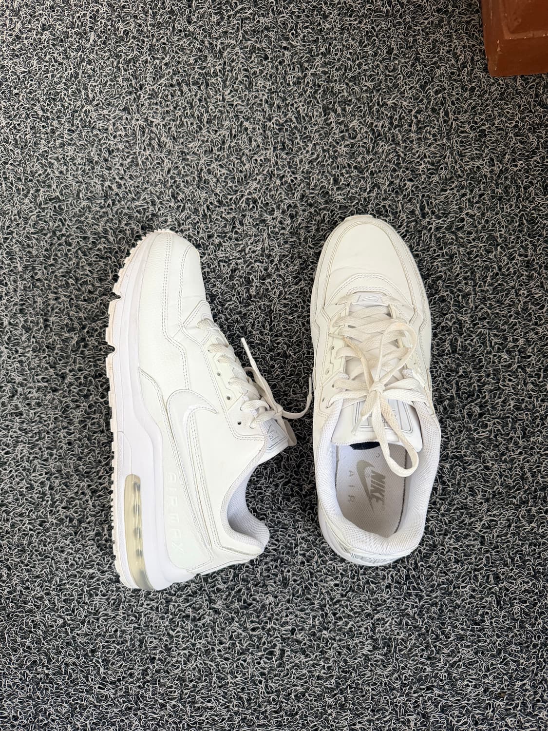 나이키 에어맥스 올흰 운동화 285mm 상품이미지3