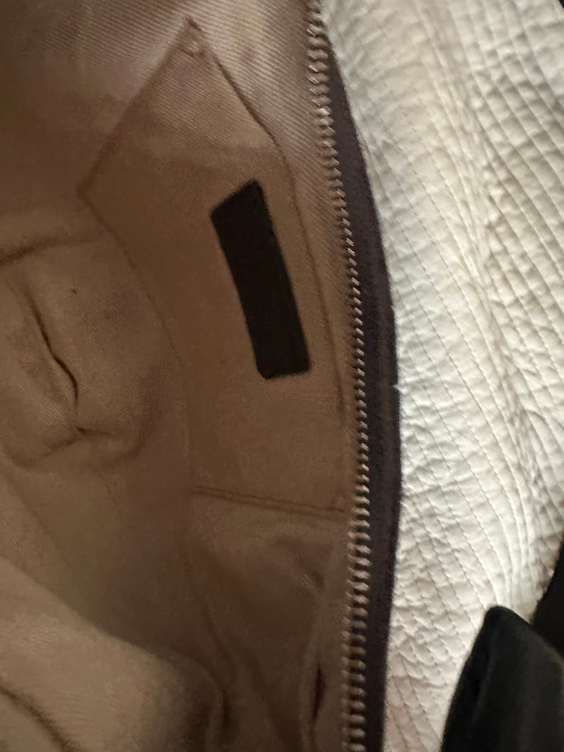 르메르 크루아상백 다크초코 스몰 상품이미지6