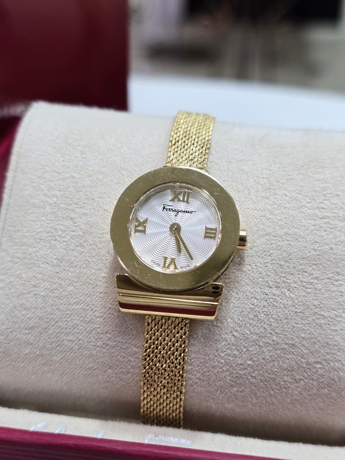 [정품] 페라가모 간치니 22mm 시계 상품이미지1