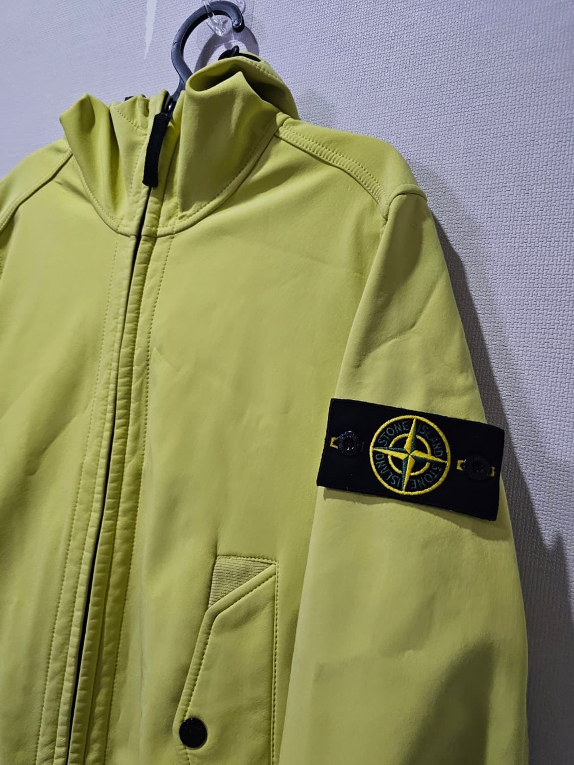 정품 스톤아일랜드 소프트 쉘 후드 점퍼 자켓 90 / S 상품이미지2